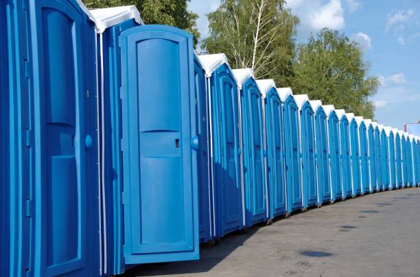 Best Luxury portable toilet rental  in New Madison, OH